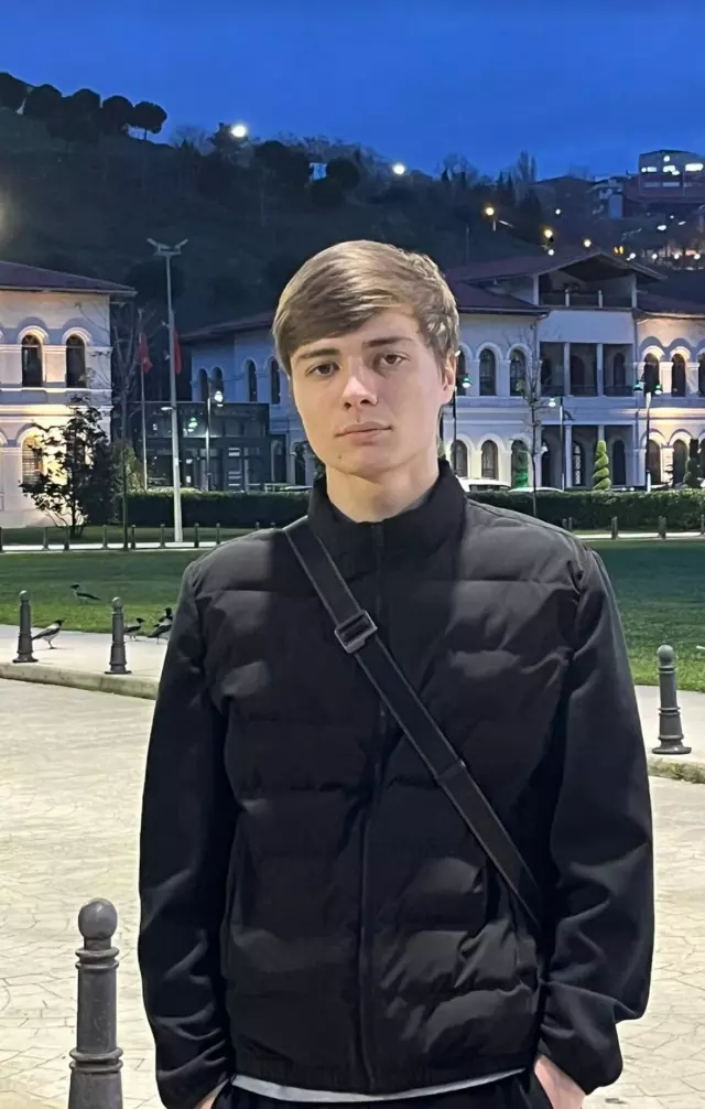 Başına çöp poşeti geçirilmiş halde bulunan cesedin elindeki not ortaya çıktı