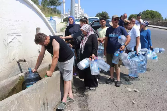 İstanbul'un yanı başındaki kentte 1 aydır su akmıyor! Tatilciler şehri terk ediyor