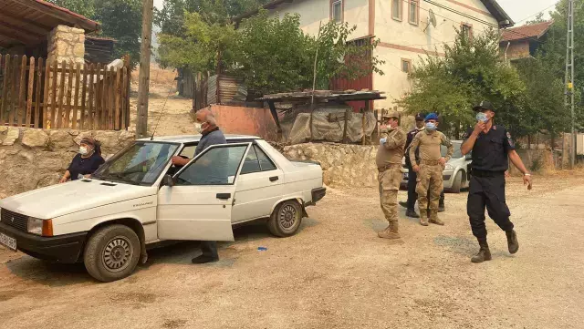 Karabük'te orman yangını 4. gününde şiddetlendi! Köyler bir bir boşaltılıyor