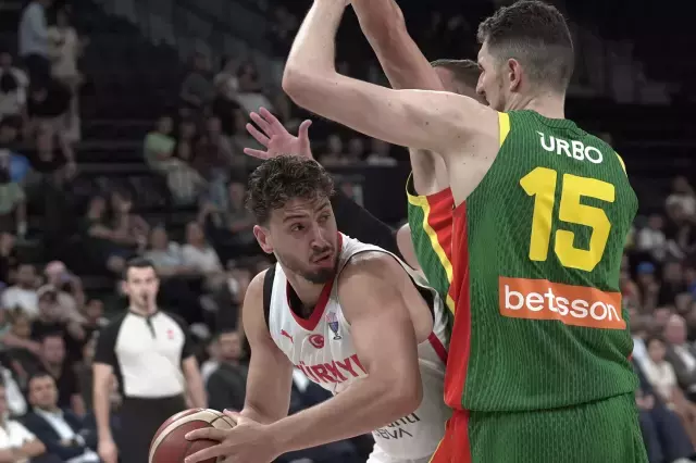 12 dev adamdan tatsız prova