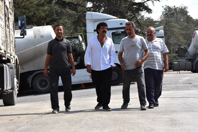 Benzerliği şaşkınlık yarattı! Vanlı şoför adını Müslüm Gürses'ten aldı