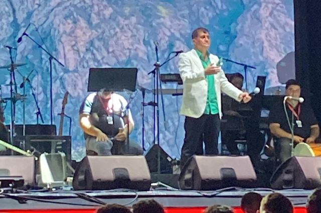 Bir Anadolu Şenliği'nde Aydın Aydın'dan anlamlı çağrı: Su hayattır, suyu koruyalım