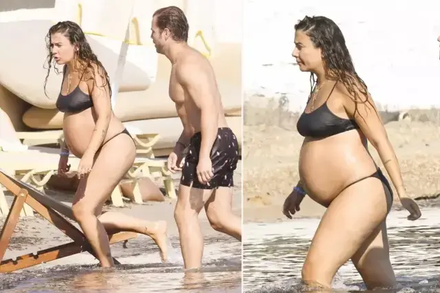 Doğuma günler kala Tolga Sarıtaş ve eşi Çeşme tatiline çıktı