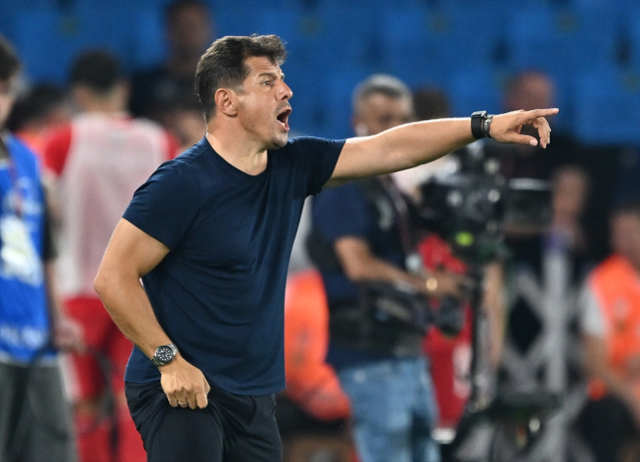 Emre Belözoğlu: Bunu bilerek yapmalarını onlara hiç yakıştıramıyorum