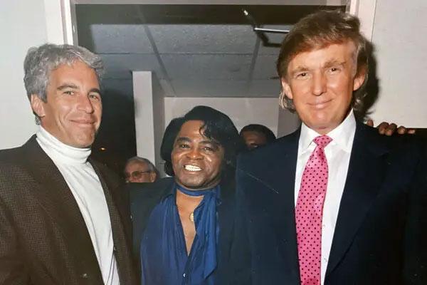 FBI ekibinin, gizlilik korumaları nedeniyle Trump'ın ismini Epstein dosyalarından sildiği iddiası