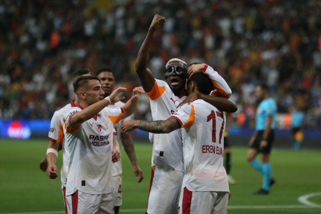 Kayseri'de Eren Elmalı'nın gecesi! Galatasaray 3'te 3 yaptı