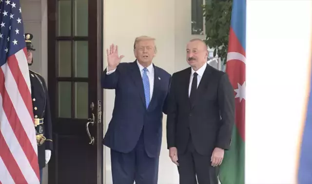 Tarihi anlaşmayı Trump duyurdu! Azerbaycan ve Ermenistan el sıkıştı