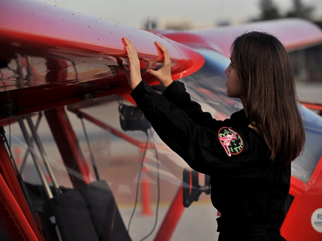 Türkiye'nin en genç pilot adayı Defne, TIME'ın 'Yılın Kızları' listesinde