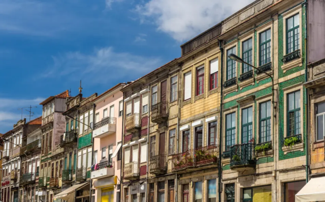 Yatakta akıl almaz ölüm! 220 kiloluk eşinin üzerine düştüğü adam hayatını kaybetti