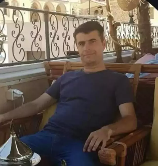 Ortasında kaldığı kavgadan kaçarken minibüsün altında kaldı! Dehşet anları kamerada