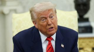 Trump: Rejim İran’ı tekrar büyük yapmıyorsa neden rejim değişikliği olmasın?