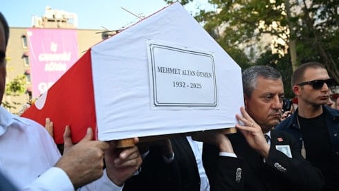 Orman Bölge Müdürü alevlerin arasında kaldı! Acil koduyla yardım istendi