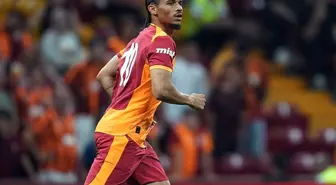 Almanya, Galatasaray ile ilk maçına çıkan Sane’yi konuşuyor