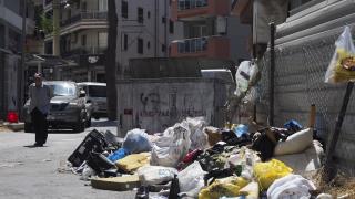 İzmir’de çöpler toplanmadı, sokakları kötü koku sardı