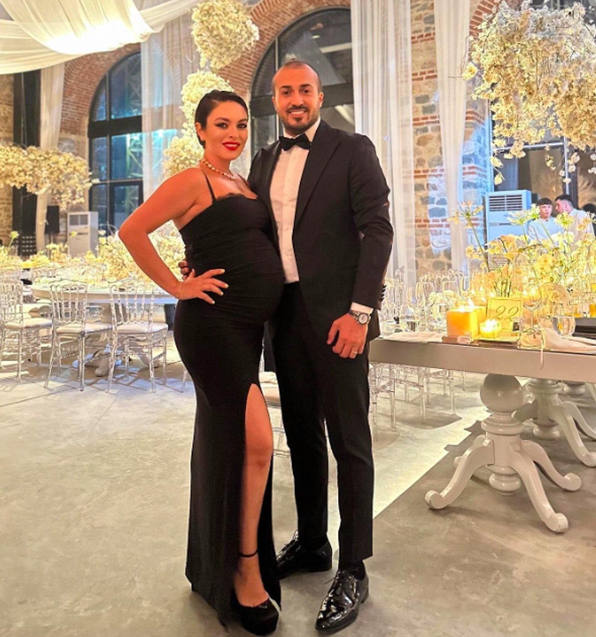 Ayrılsak da beraberiz