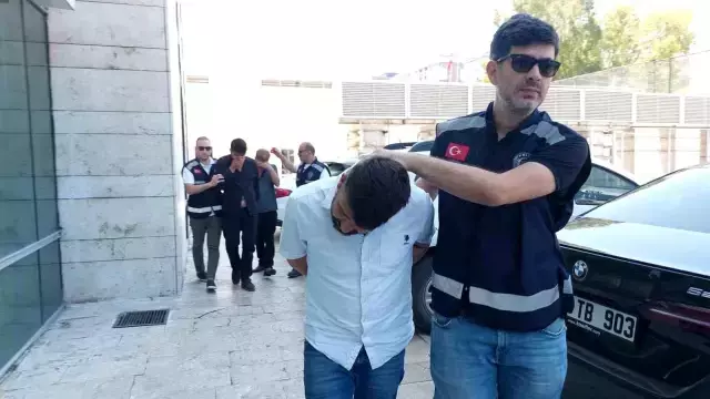 Akrabasının üzerinden araçla geçip öldürdü, sorulunca tek cümle edip ağladı