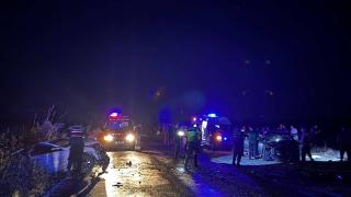 Balıkesir’de zincirleme kaza: 3 ölü, 6 yaralı