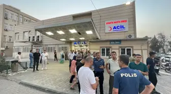 Şanlıurfa’da Hastanede Bıçaklı Saldırı: Başhekim Yardımcısı ve Güvenlik Görevlisi Yaralı