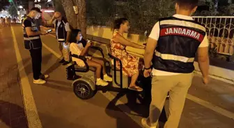 Alanya’da Yaya Yollarına Giren 20 Sürücüye Ceza