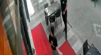 Manisa’da 6,1 Büyüklüğünde Deprem: Vatandaşlar Panik İçinde Sokaklara Çıktı