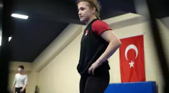 Beyzanur Akkuş U20 Dünya Güreş Şampiyonası’nda Bronz Madalya Kazandı
