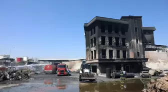 Gaziantep’teki Geri Dönüşüm Fabrikasında Yangın: 8 Saatlik Mücadele