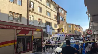 Gölbaşı’nda Çatı Yangını Kontrol Altına Alındı