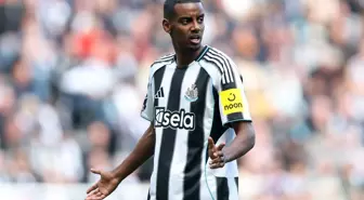 Newcastle, Isak için yapılan 140 milyon euroluk tarihi teklifi reddetti