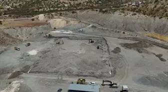 Mardin’de UEFA kriterlerine uygun 2 futbol sahasının yapımına başlandı