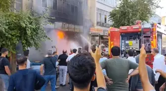 Şanlıurfa’da Elektrik Malzemeleri Satan İş Yerinde Yangın