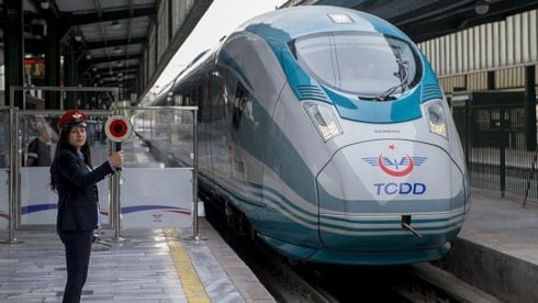 Rezan Epözdemir adliyeye sevk edildi