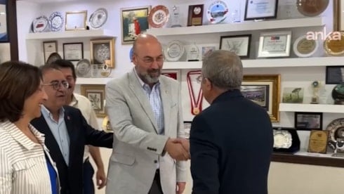 Evde kenevir yetiştiren 2 kişi tutuklandı