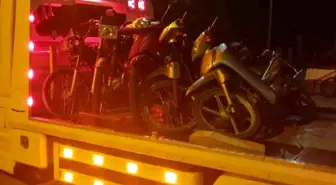 Bolvadin’de Motosiklet Denetimi: 20 Araç Trafikten Men Edildi