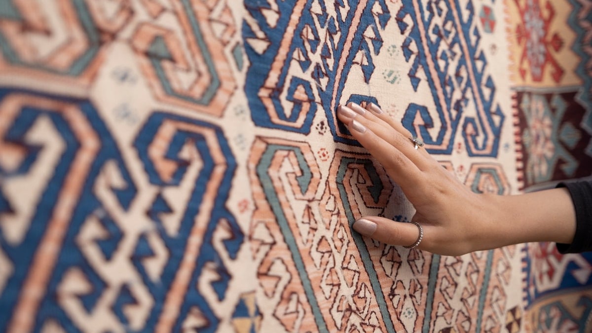 Ninenizden kalma halılar artık servet değerinde